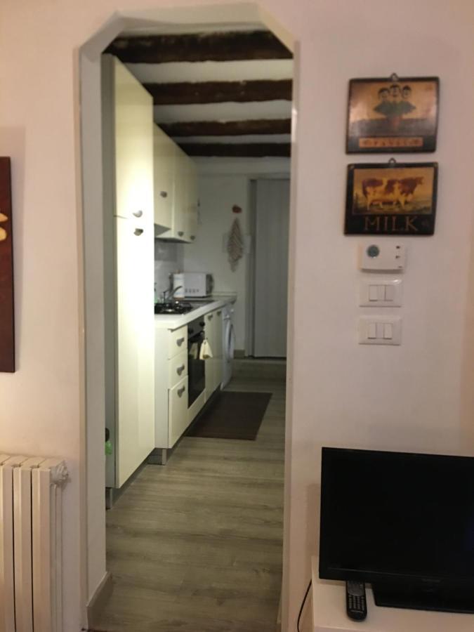 Casa Noah Apartment Болоня Екстериор снимка