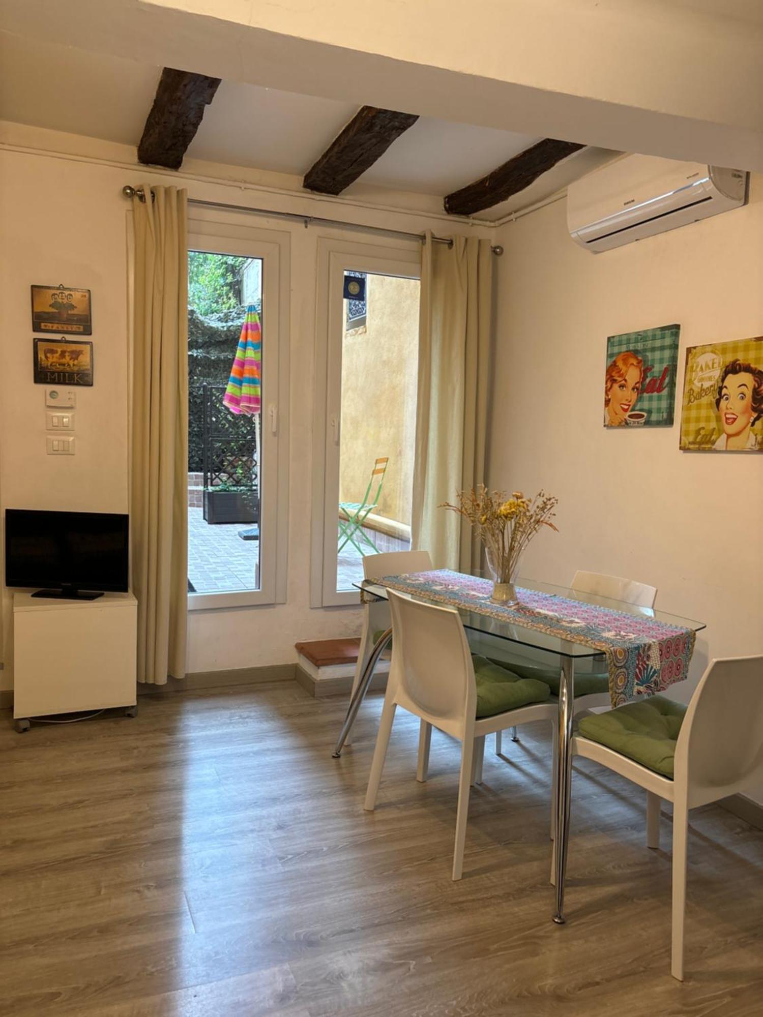 Casa Noah Apartment Болоня Екстериор снимка